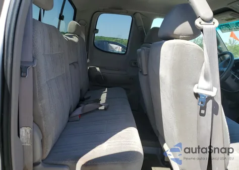 2001 Toyota Tundra Access Cab from USA, damaged, VIN 5TBRT34141S179704